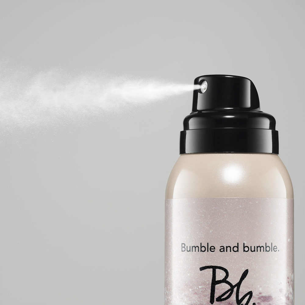 Bumble and bumble. Bb. Pret A Powder Tres Invisible Nourishing Dry Shampoo  150ml - shampooing sec hydratant | Hair Gallery