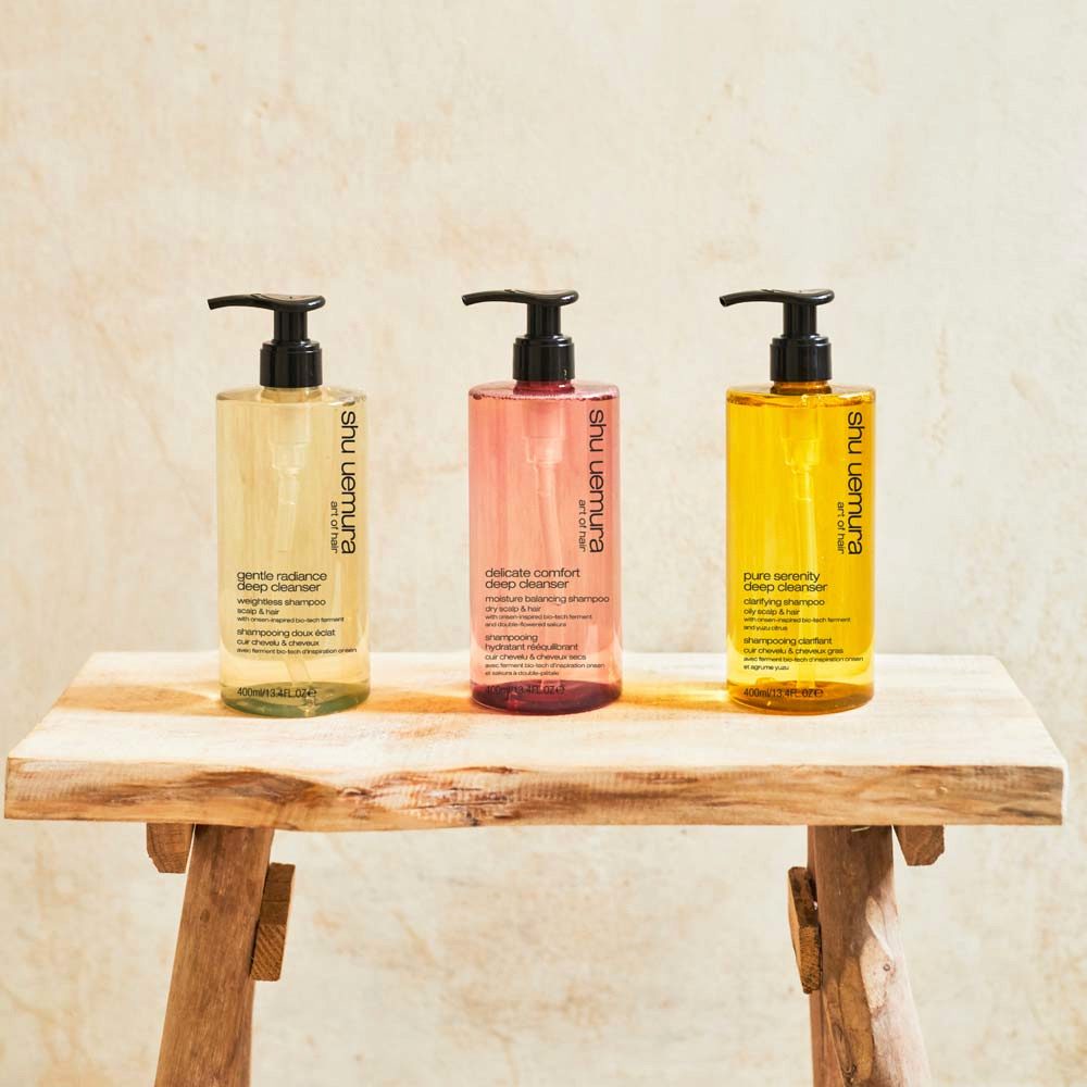 Shu Uemura Deep Cleansers Delicate Comfort Shampoo 400 ml - shampooing pour  cheveux et peau sèche | Hair Gallery